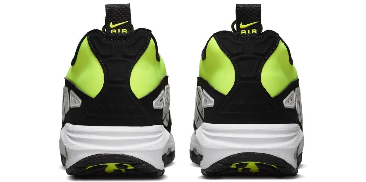 NIKE Air Max SNDR Volt/Black-White
FZ2068-700