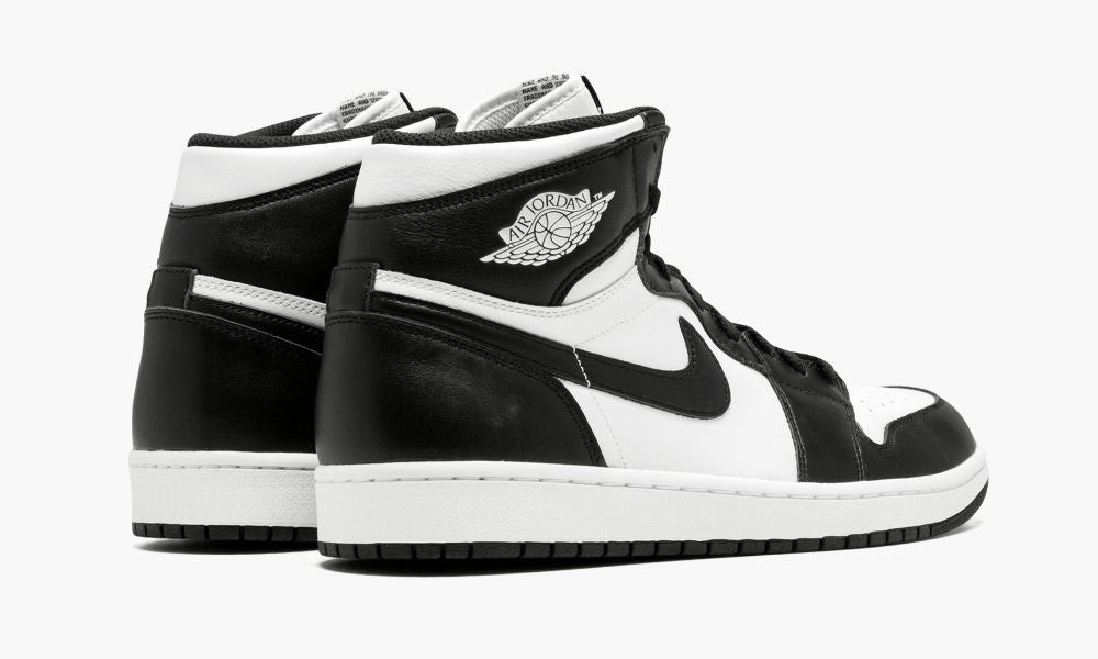 Nike Air Jordan 1 Retro Black white