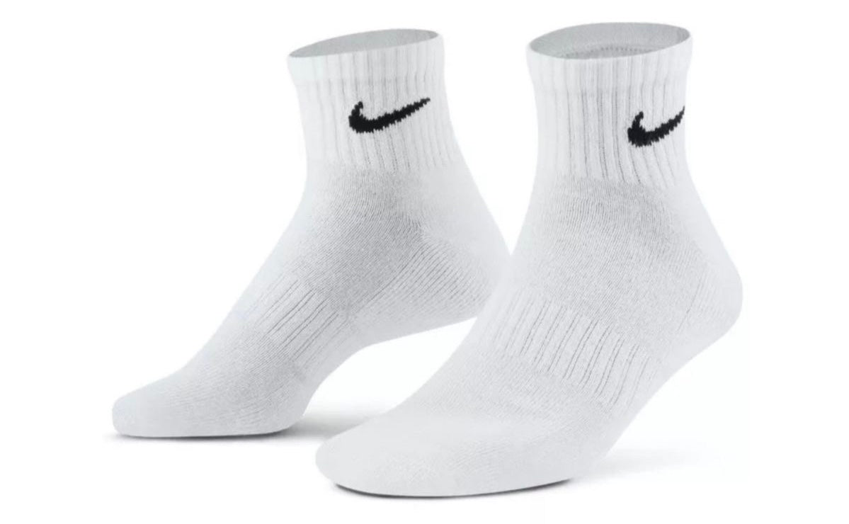 Nike 1 pack of white socks